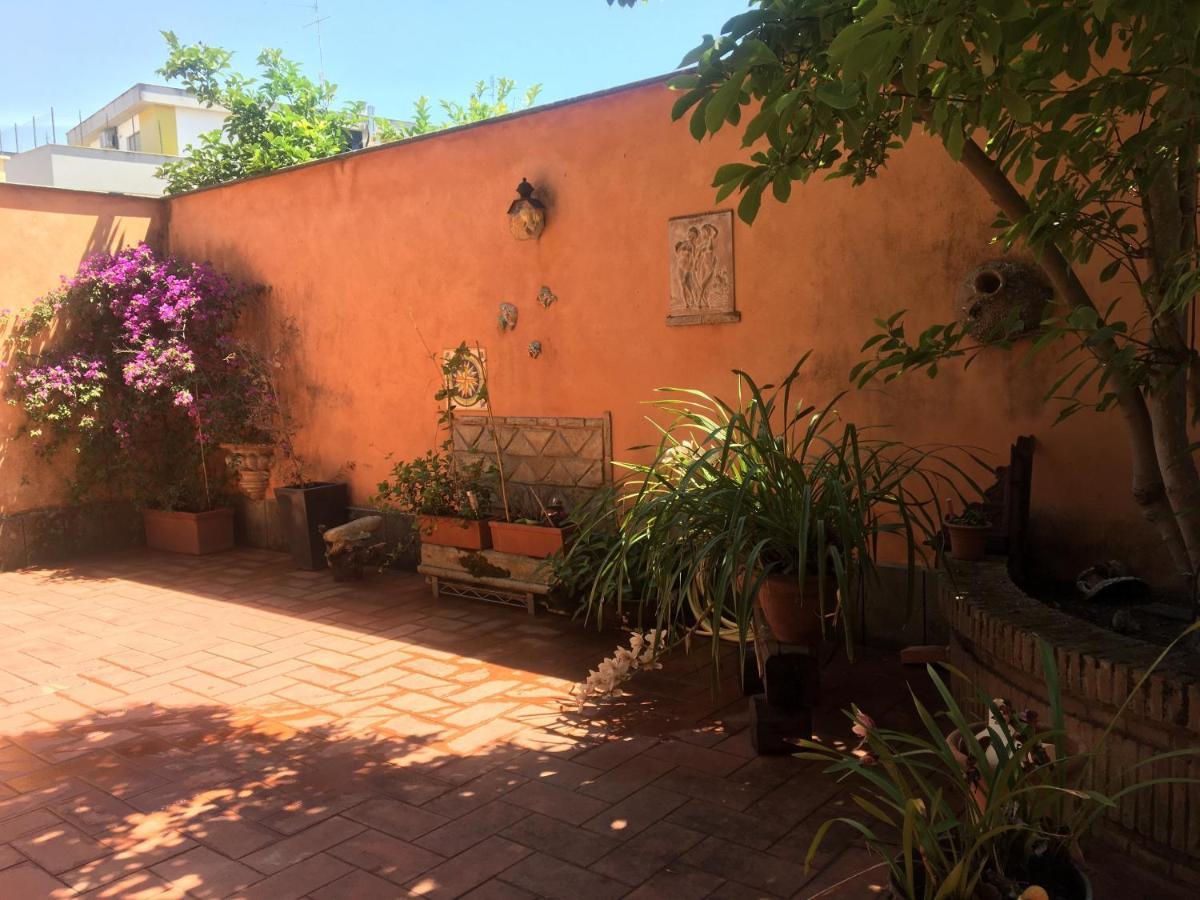 Villa Mariposa Nettuno Eksteriør billede